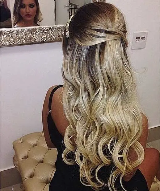 Elegant Half Up bridesmaid hairstyle